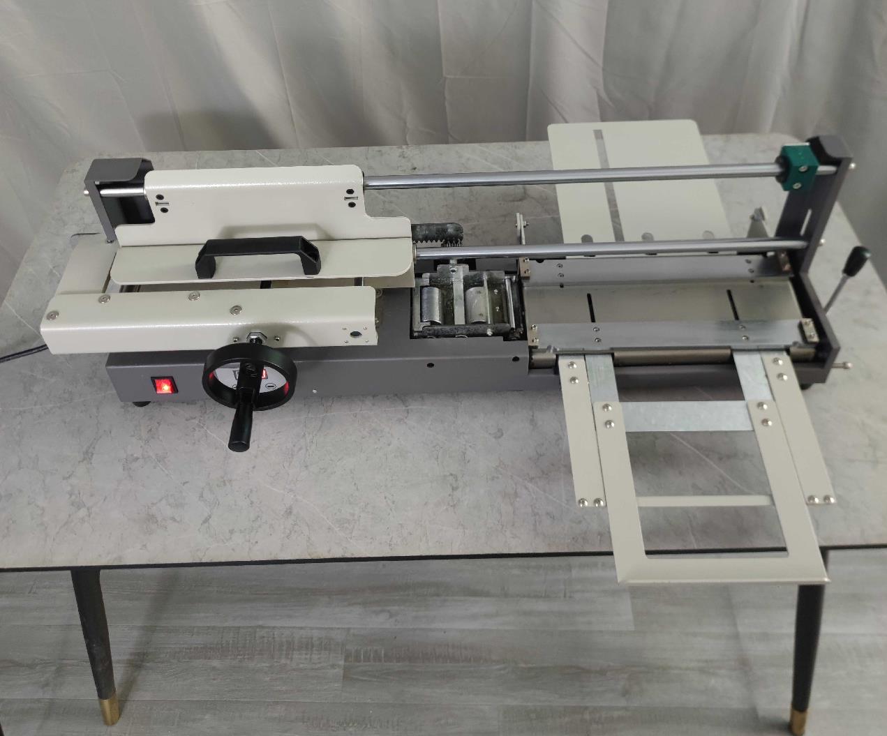 Professionelle industrielle He – Binding Machine Comb Bewertung und Preis